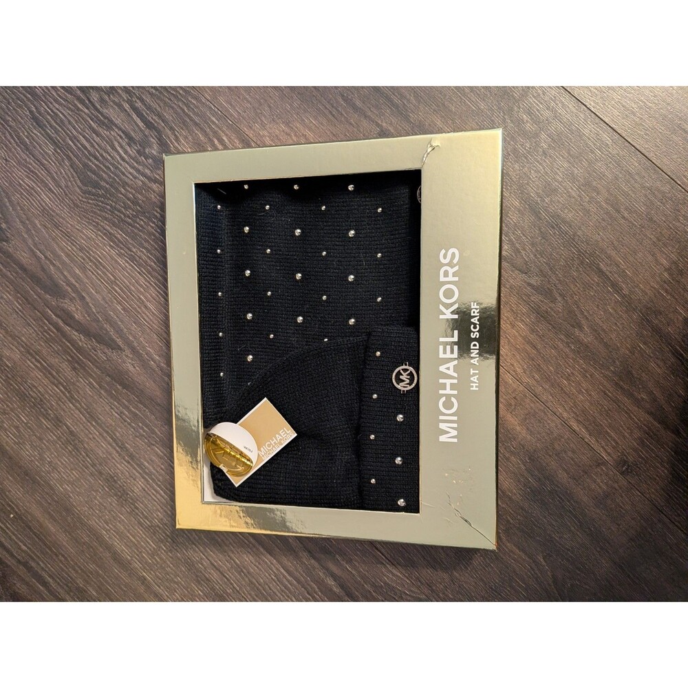 Michael Kors Scarf and Hat Set